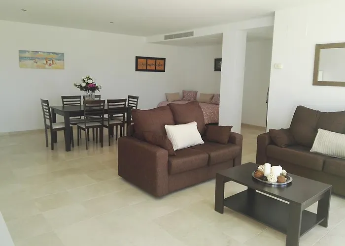 Апартаменти Conilsolymar